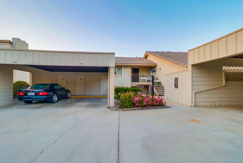 Virtual tour photo 44 of 58 for 17484 Plaza Del Curtidor UNIT 177