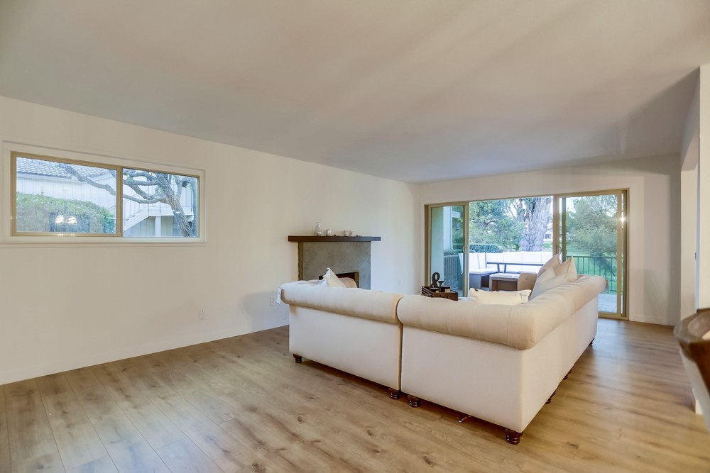 Virtual tour photo 3 of 53 for 17485 Plaza Del Curtidor UNIT 190