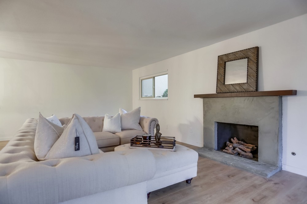 Virtual tour photo 8 of 53 for 17485 Plaza Del Curtidor UNIT 190