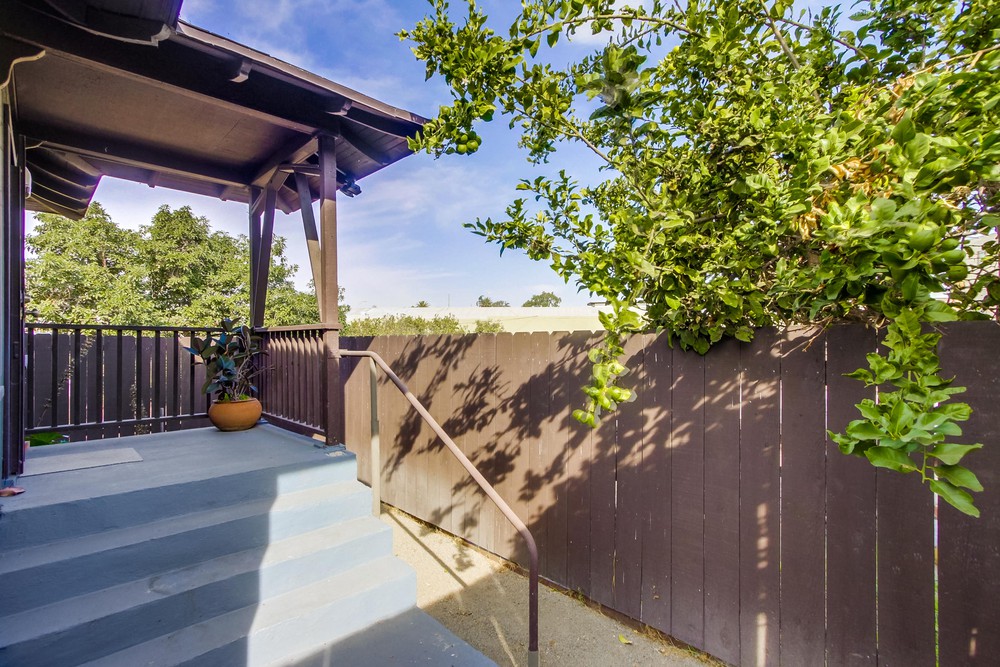 Virtual tour photo 13 of 40 for 1749 Julian Ave