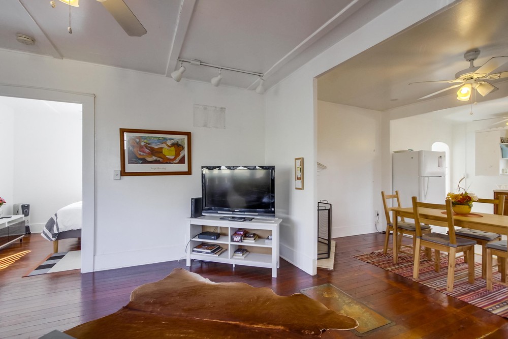 Virtual tour photo 17 of 40 for 1749 Julian Ave