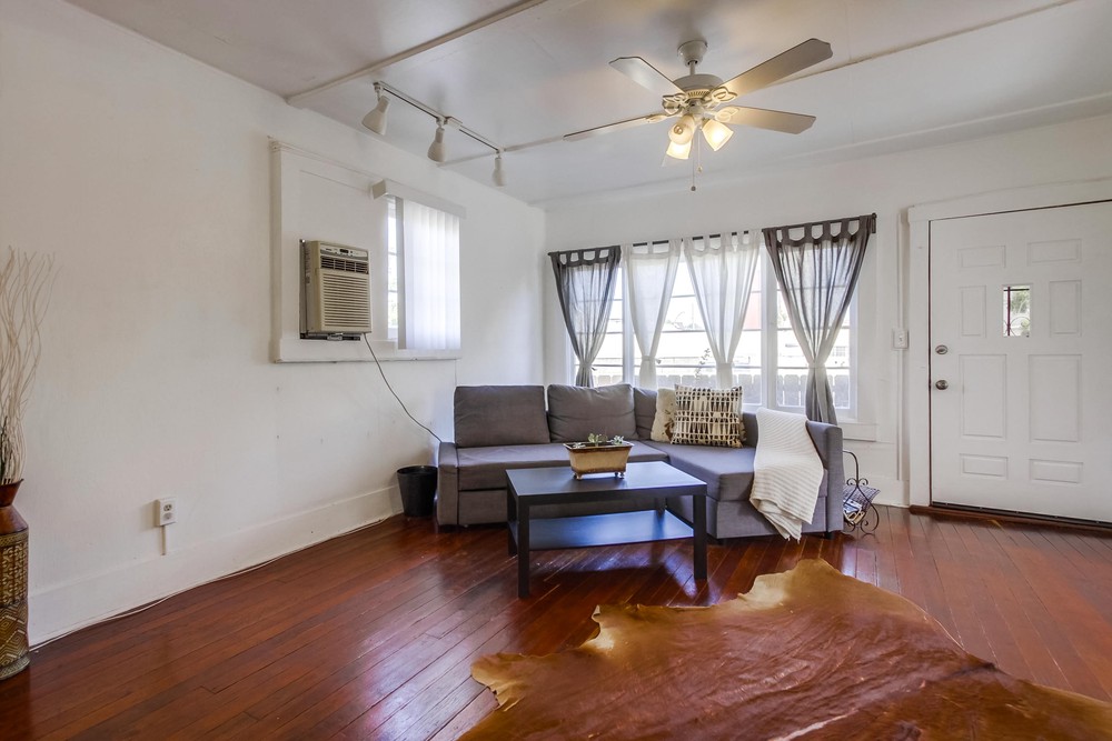 Virtual tour photo 19 of 40 for 1749 Julian Ave