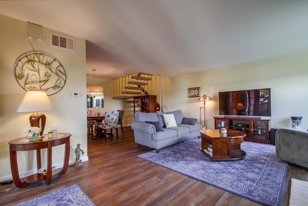 Virtual tour photo 6 of 52 for 17496 Ashburton Rd