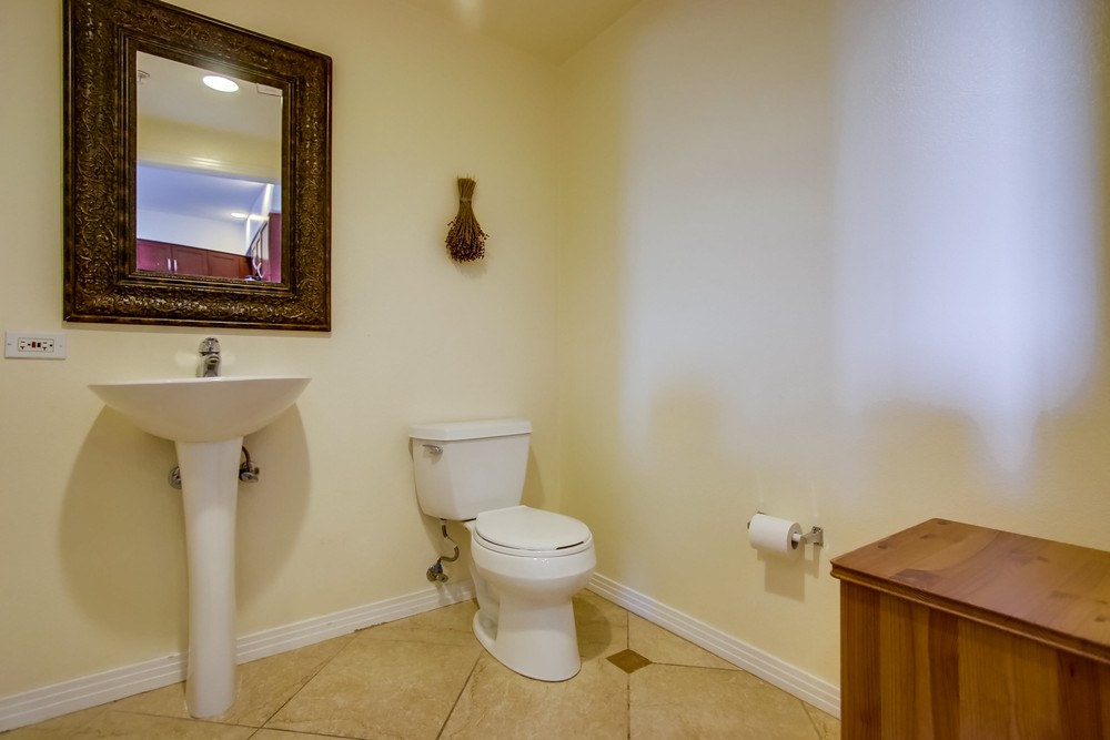 Virtual tour photo 20 of 47 for 1750 Kettner Blvd #310