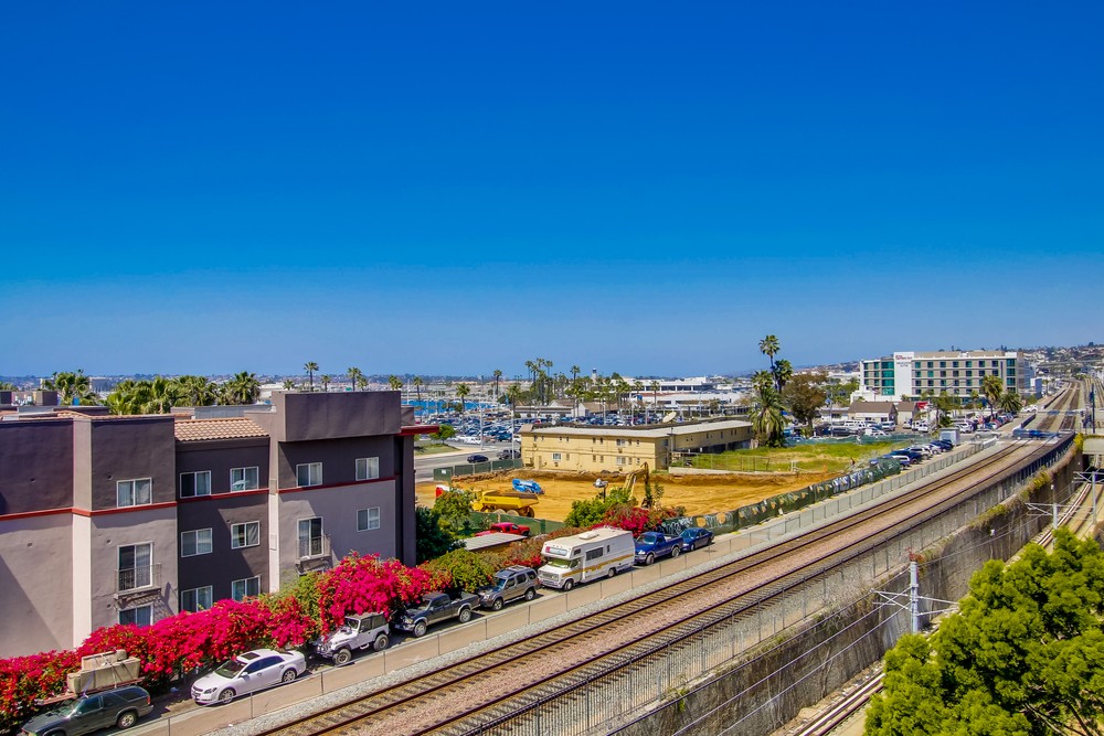 Virtual tour photo 25 of 47 for 1750 Kettner Blvd #310