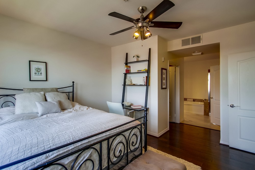 Virtual tour photo 31 of 47 for 1750 Kettner Blvd #310