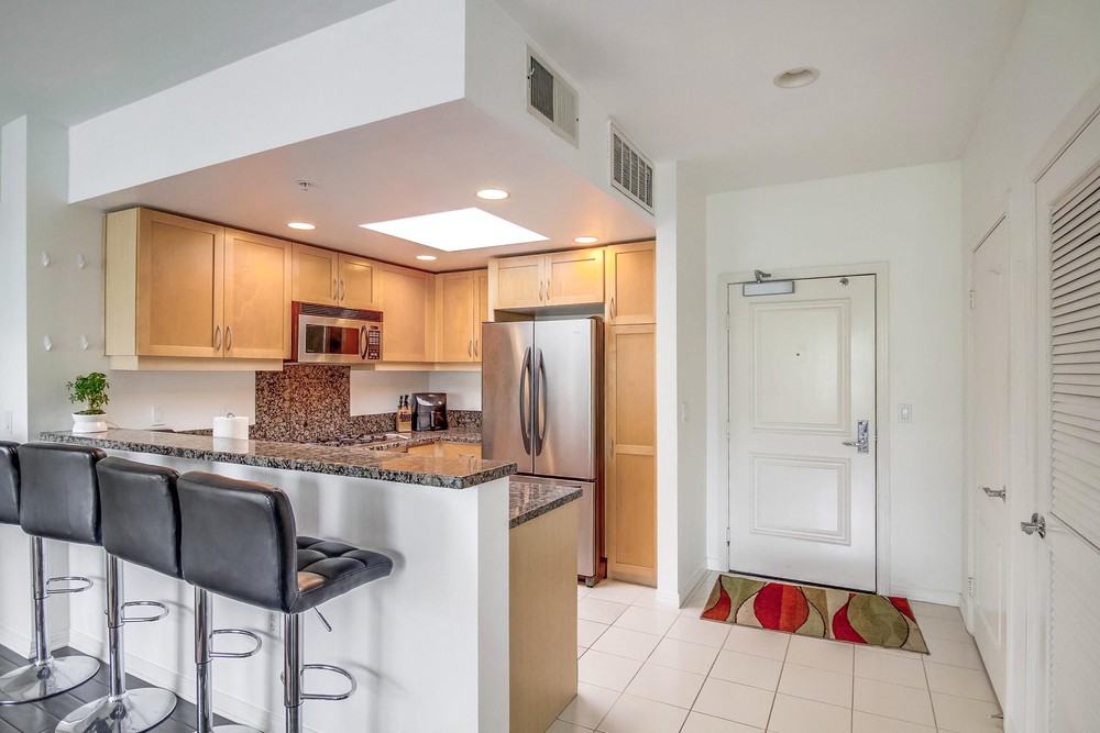 Virtual tour photo 19 of 53 for 1750 Kettner Blvd UNIT 417