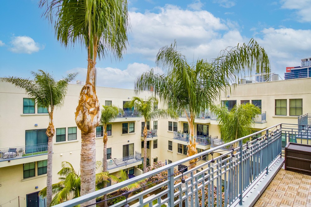 Virtual tour photo 31 of 53 for 1750 Kettner Blvd UNIT 417
