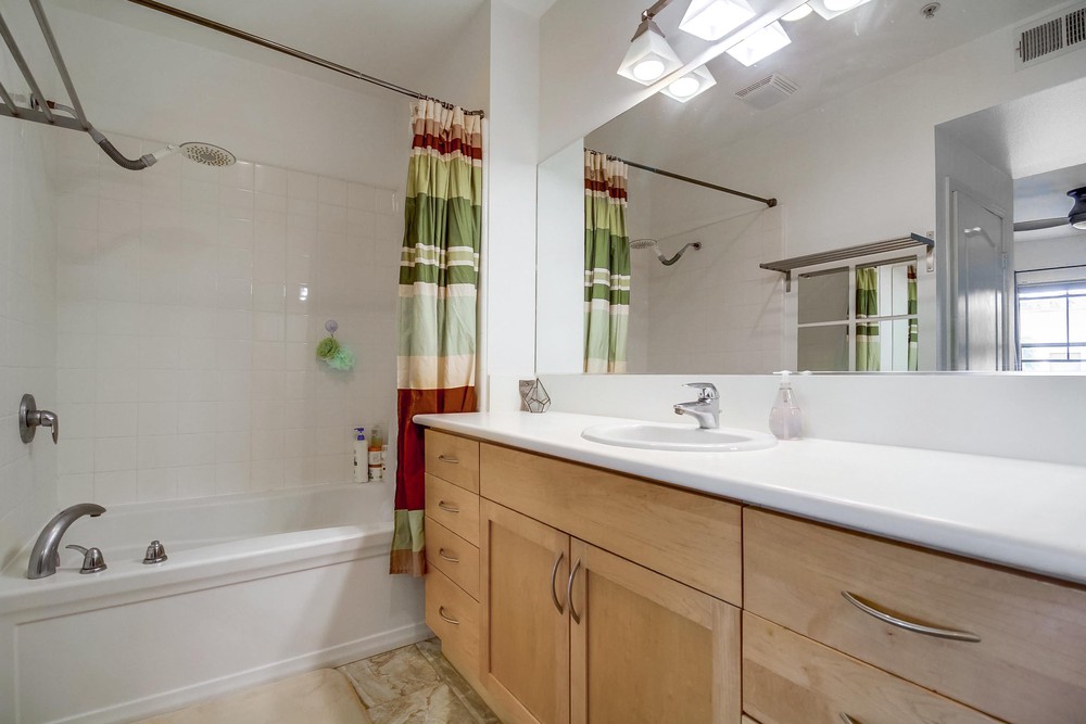 Virtual tour photo 36 of 53 for 1750 Kettner Blvd UNIT 417