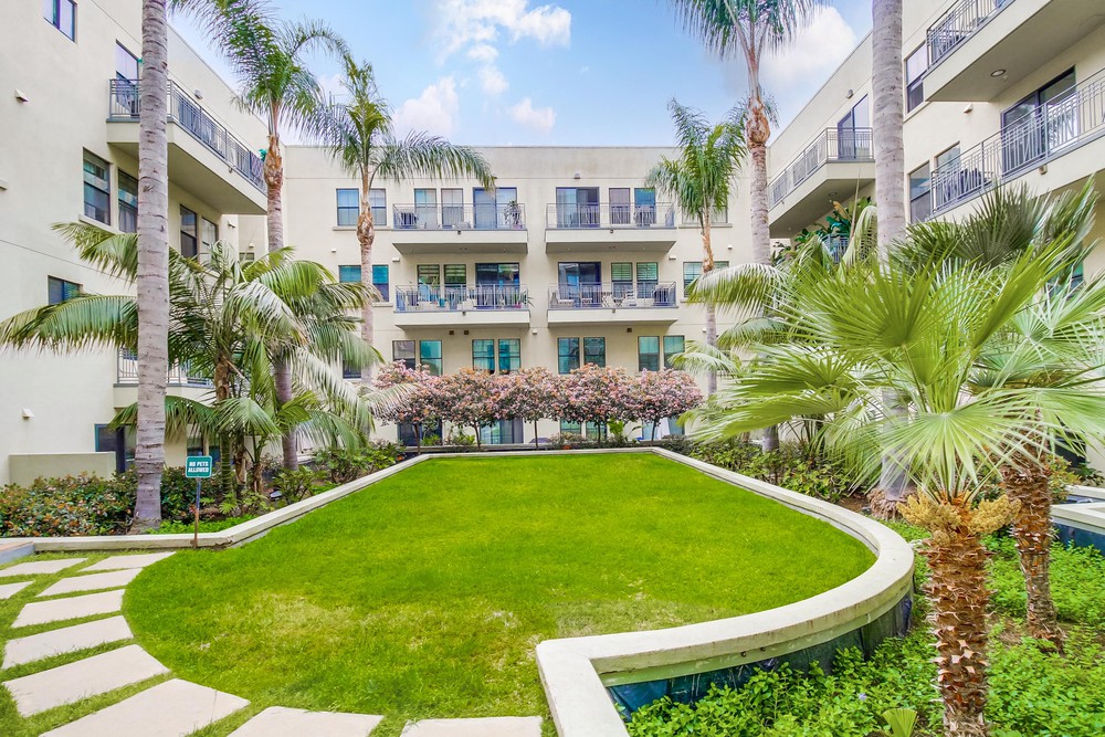 Virtual tour photo 48 of 53 for 1750 Kettner Blvd UNIT 417