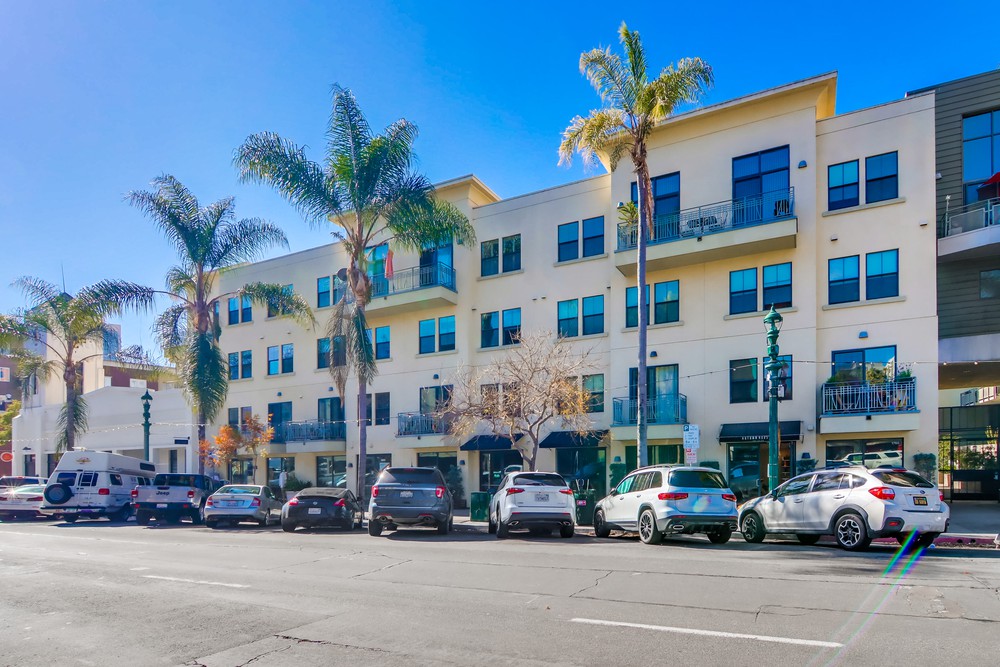 Virtual tour photo 1 of 55 for 1750 Kettner Blvd #114