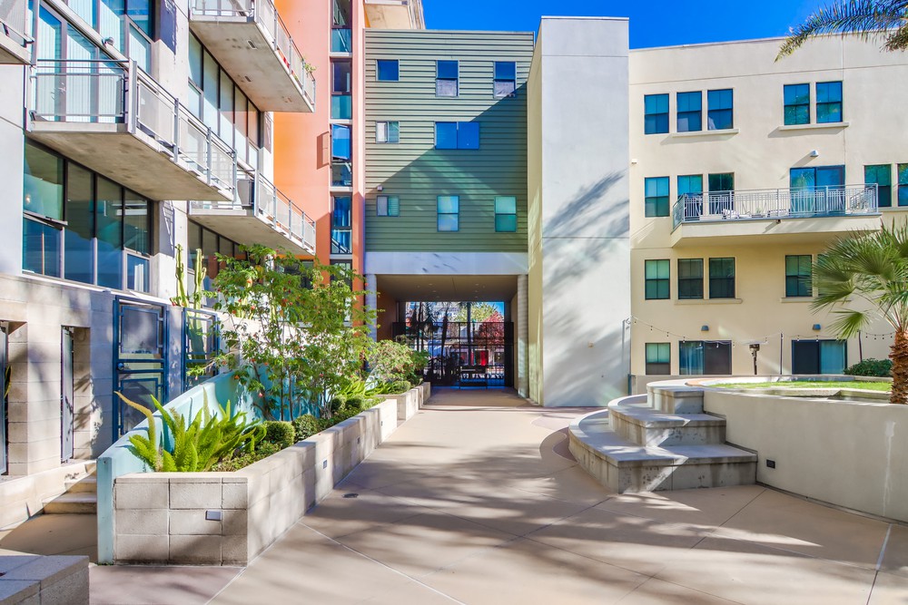 Virtual tour photo 8 of 55 for 1750 Kettner Blvd #114