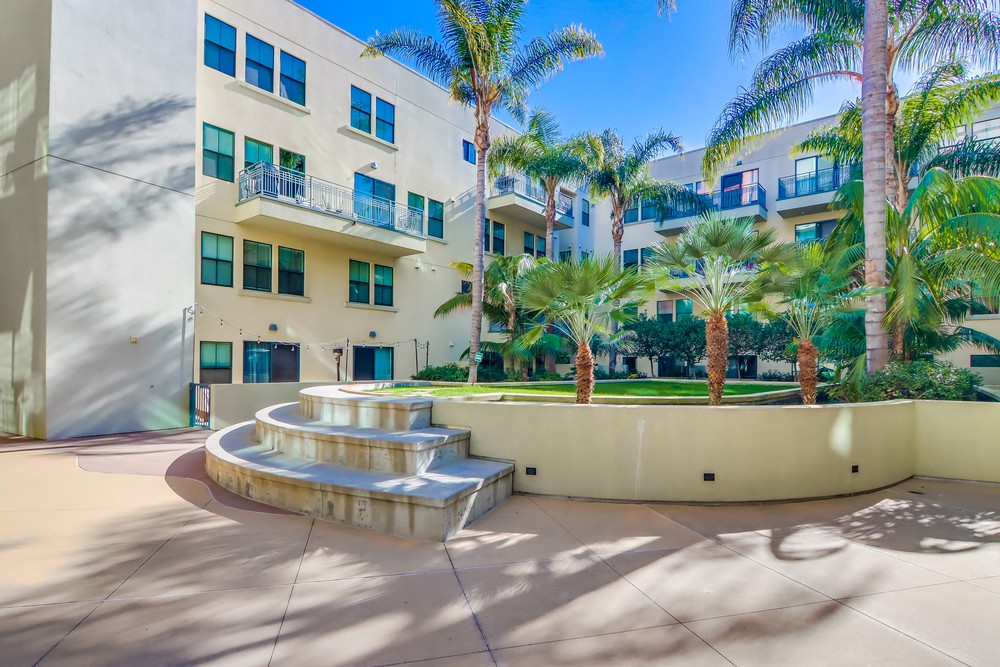 Virtual tour photo 9 of 55 for 1750 Kettner Blvd #114