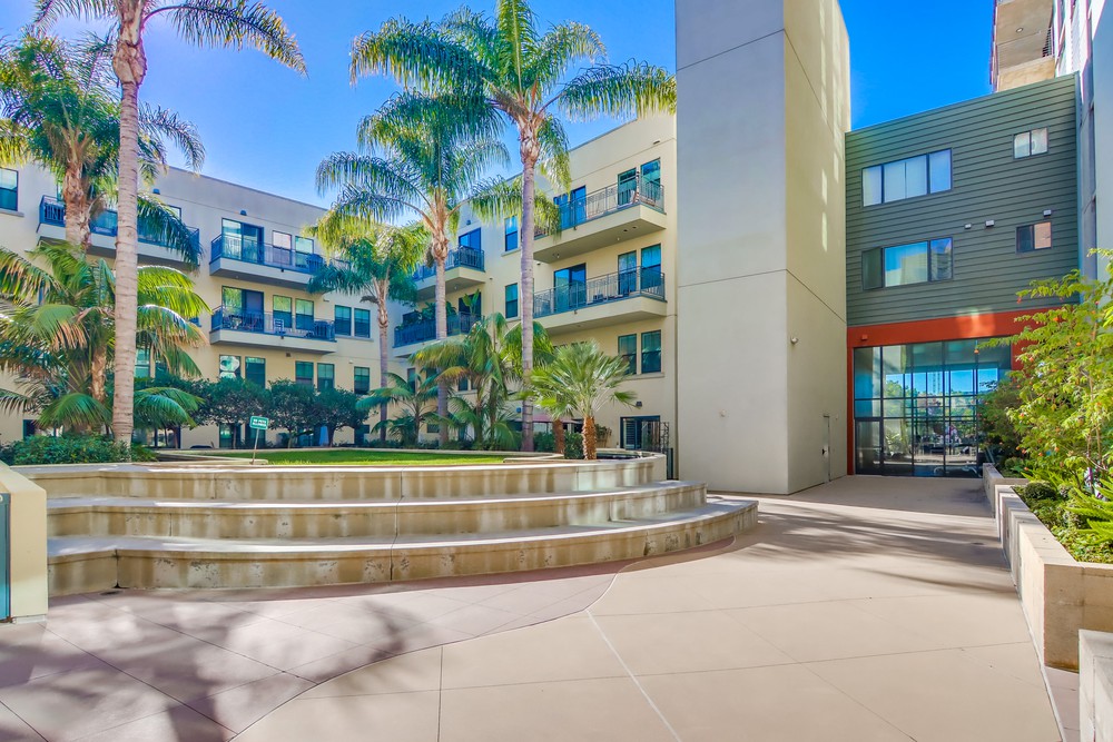 Virtual tour photo 10 of 55 for 1750 Kettner Blvd #114