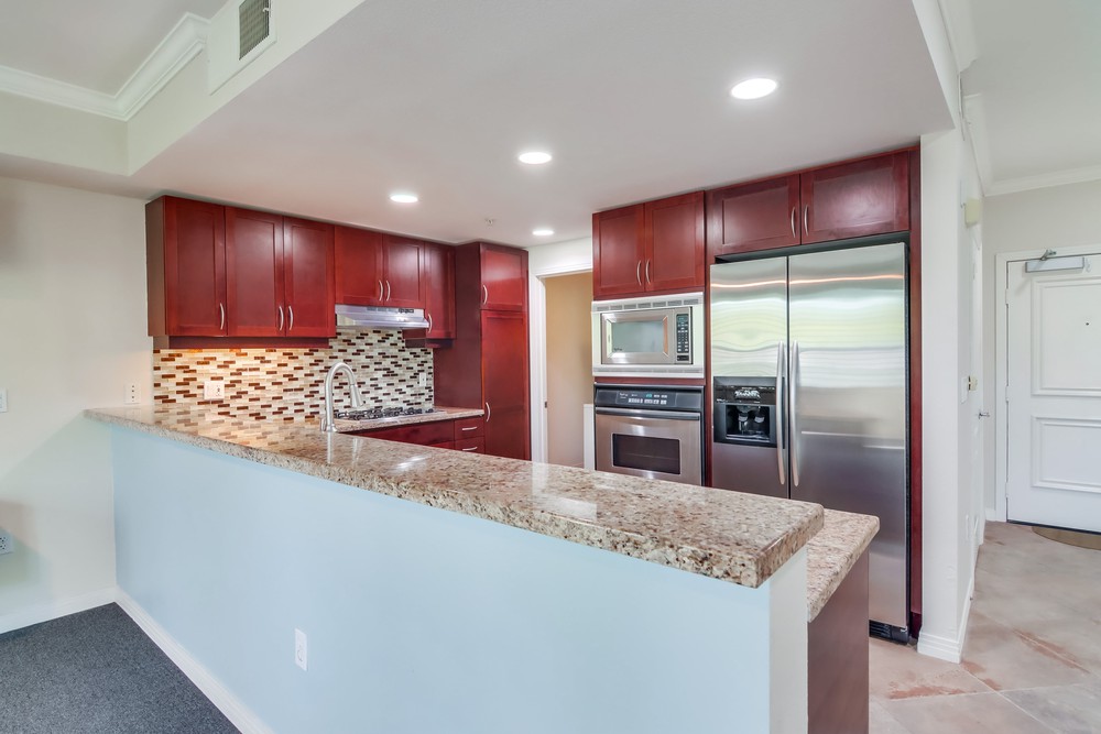 Virtual tour photo 27 of 55 for 1750 Kettner Blvd #114