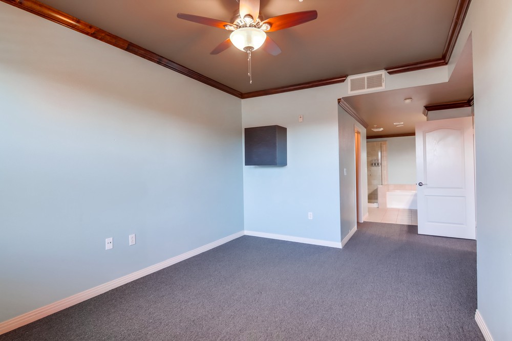 Virtual tour photo 45 of 55 for 1750 Kettner Blvd #114