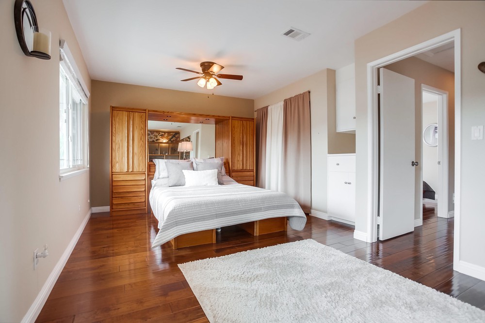 Virtual tour photo 32 of 67 for 17504 Bernardo Oaks Dr