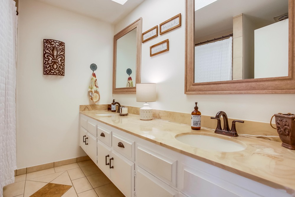 Virtual tour photo 47 of 67 for 17504 Bernardo Oaks Dr