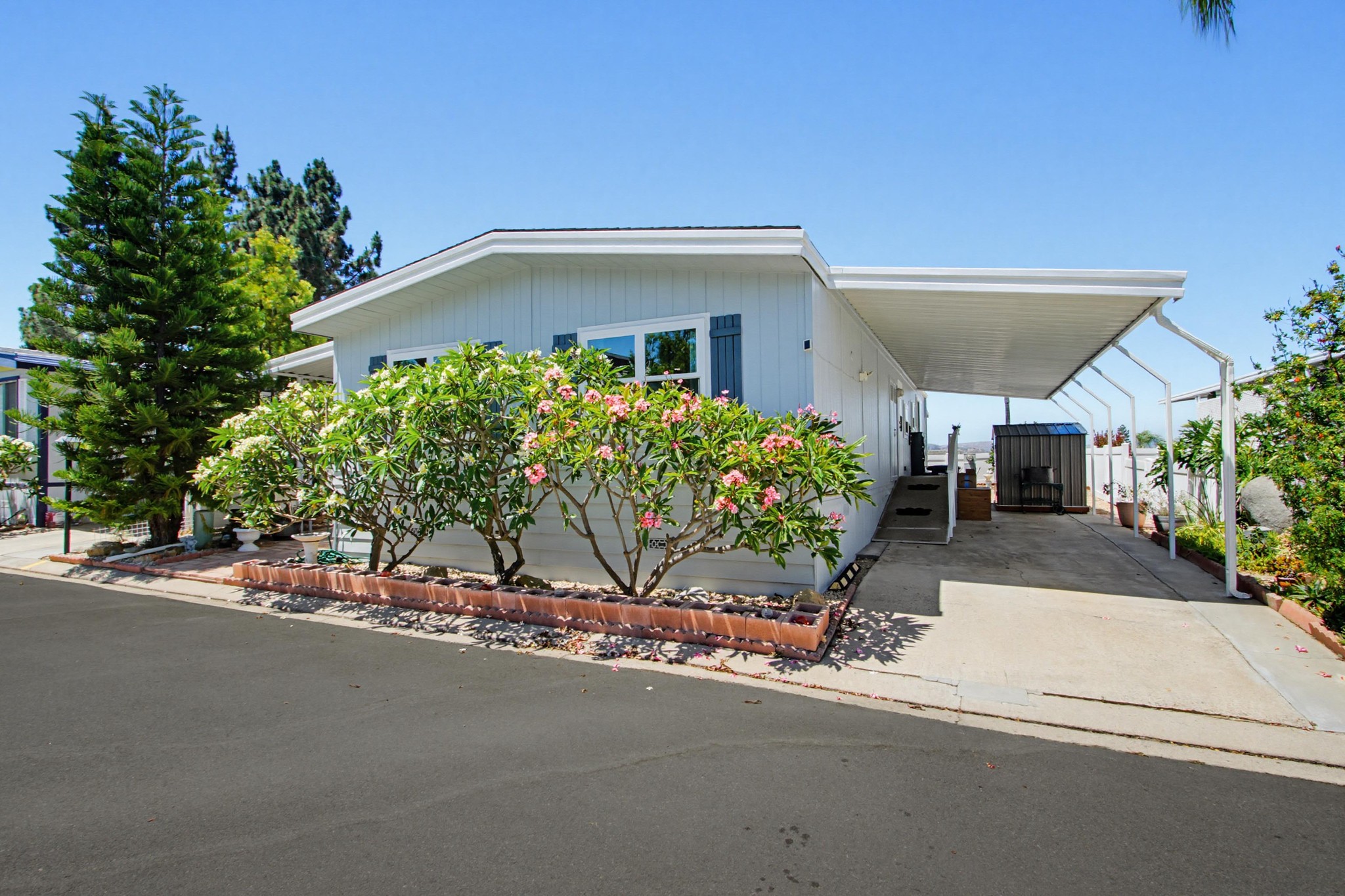 Virtual tour photo 4 of 53 for 1751 W Citracado Pkwy Spc 317