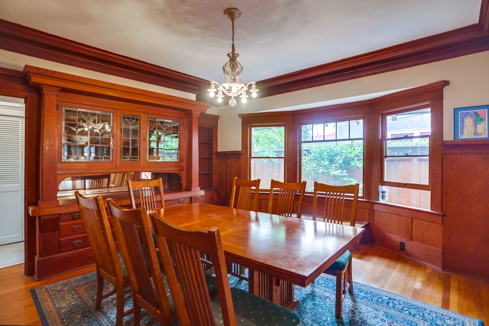 Virtual tour photo 18 of 67 for 1752 W Lewis St