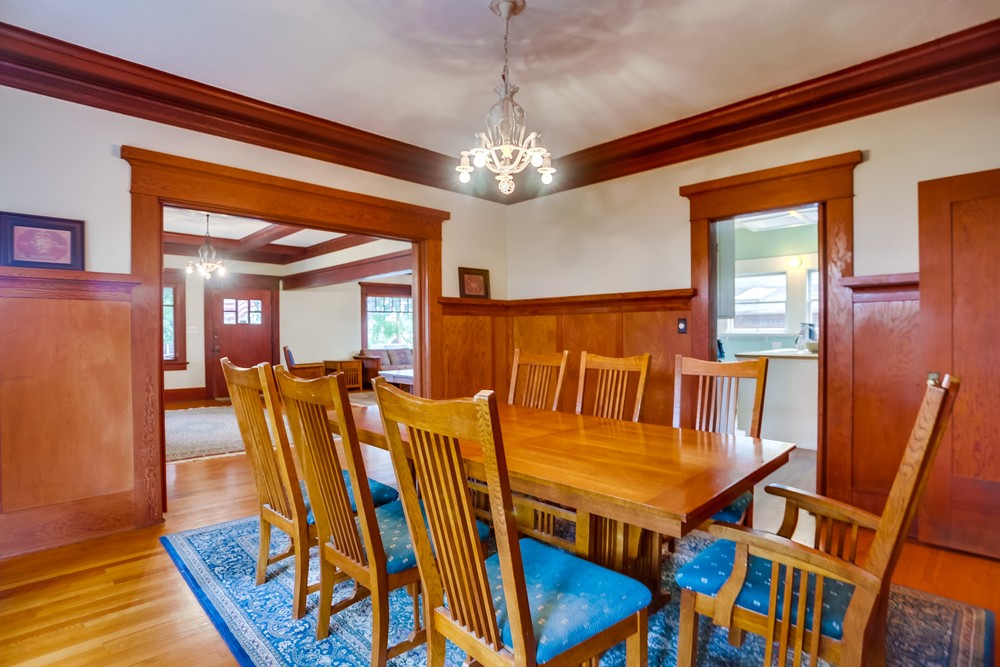 Virtual tour photo 21 of 67 for 1752 W Lewis St