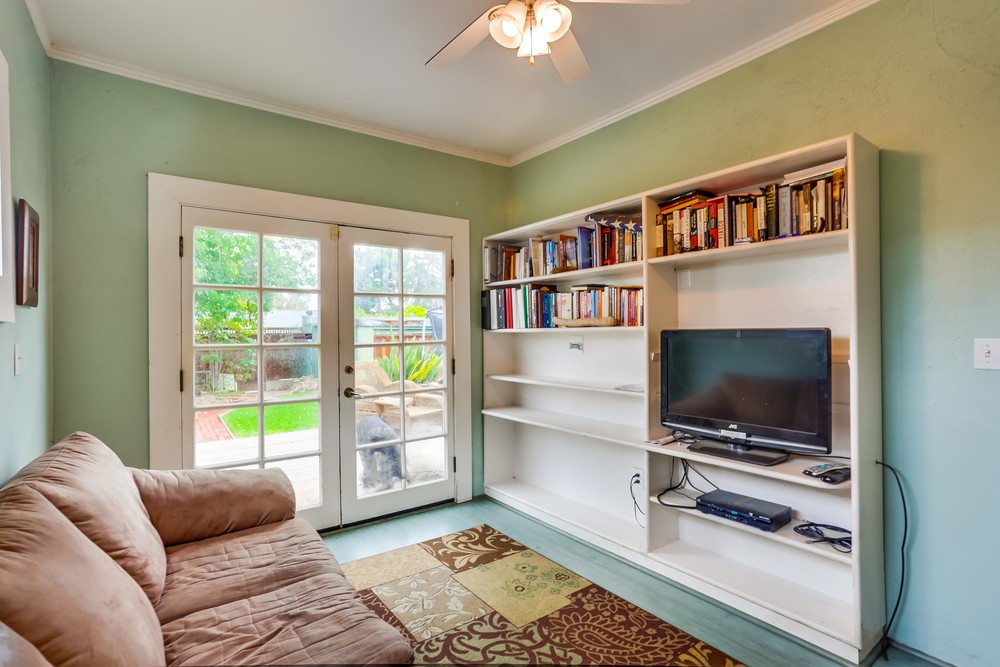 Virtual tour photo 23 of 67 for 1752 W Lewis St