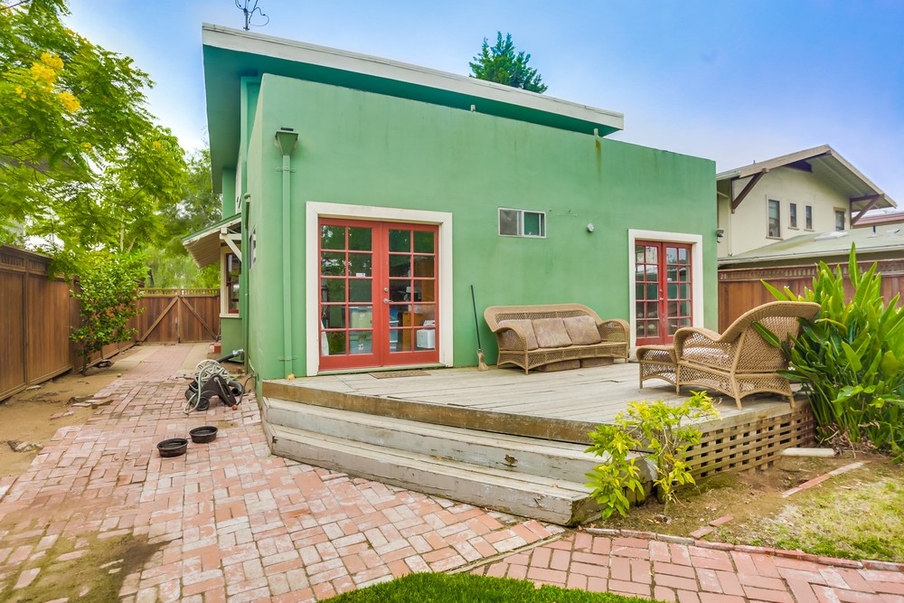 Virtual tour photo 60 of 67 for 1752 W Lewis St