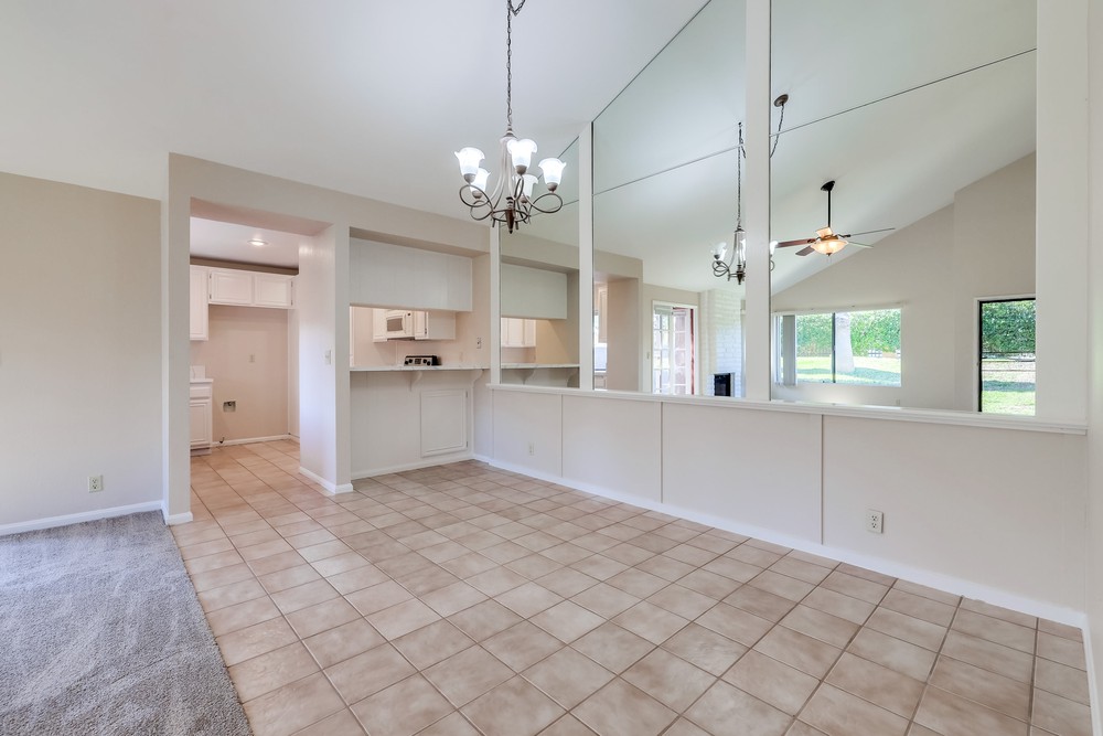Virtual tour photo 9 of 27 for 17537 Ashburton Rd