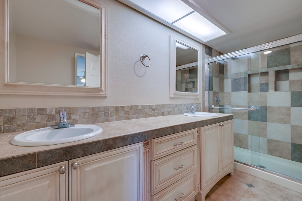 Virtual tour photo 16 of 27 for 17537 Ashburton Rd