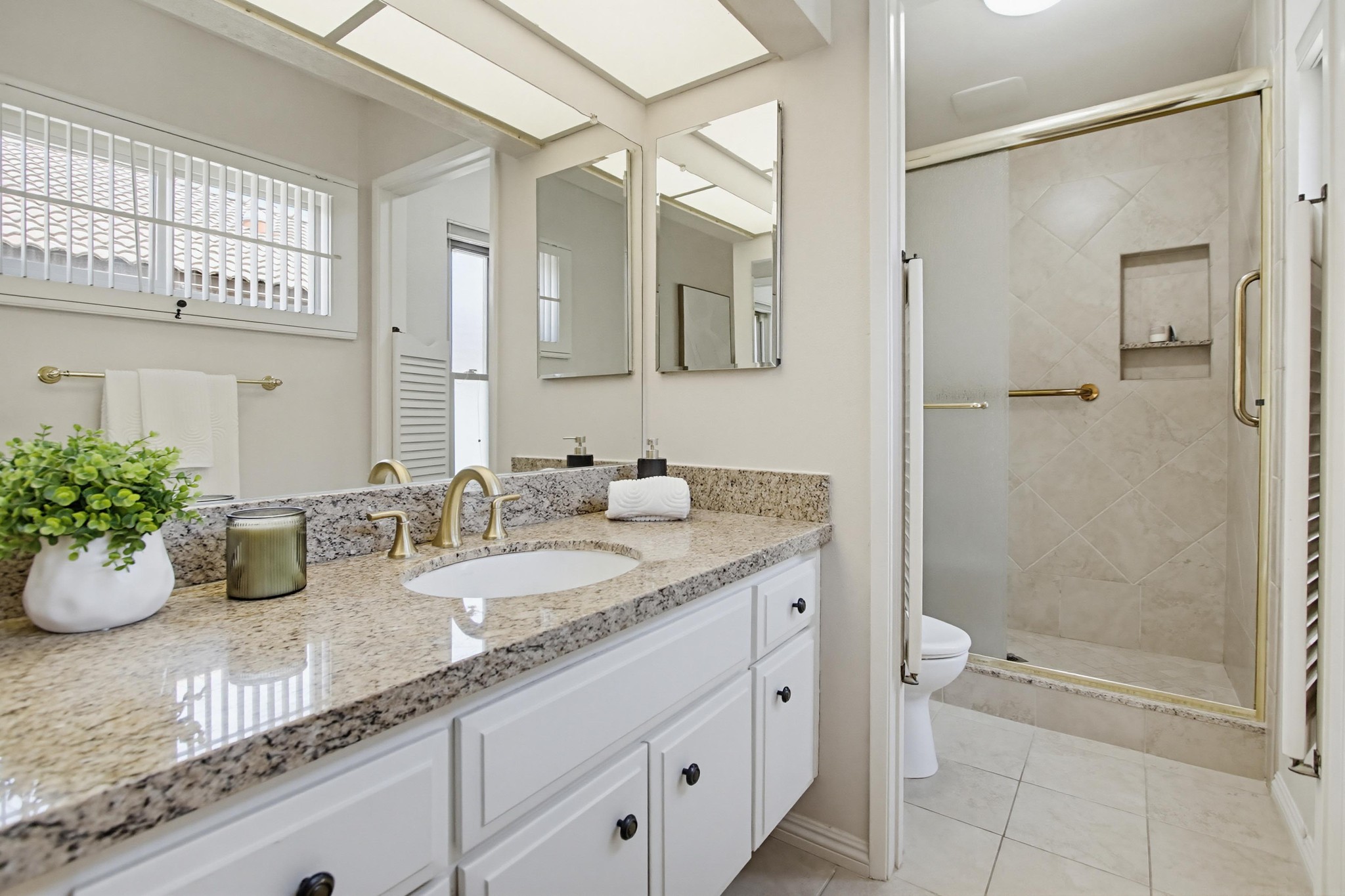 Virtual tour photo 30 of 85 for 17539 Cumana Terrace