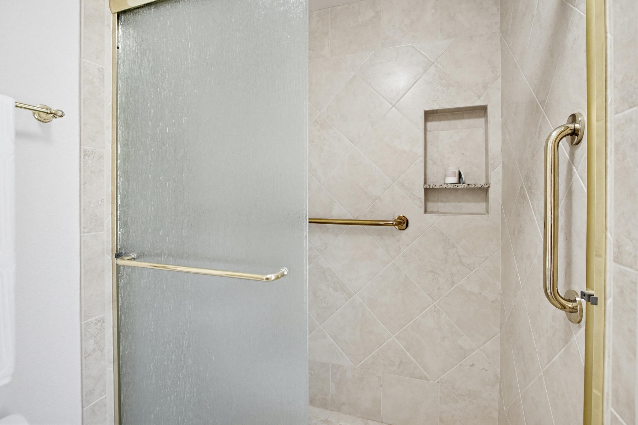 Virtual tour photo 31 of 85 for 17539 Cumana Terrace