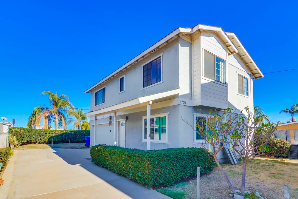 Virtual tour photo 1 of 31 for 1754 Dahlia Ave