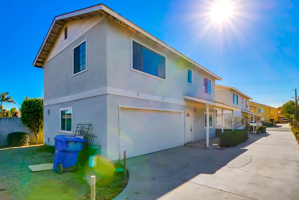 Virtual tour photo 3 of 31 for 1754 Dahlia Ave