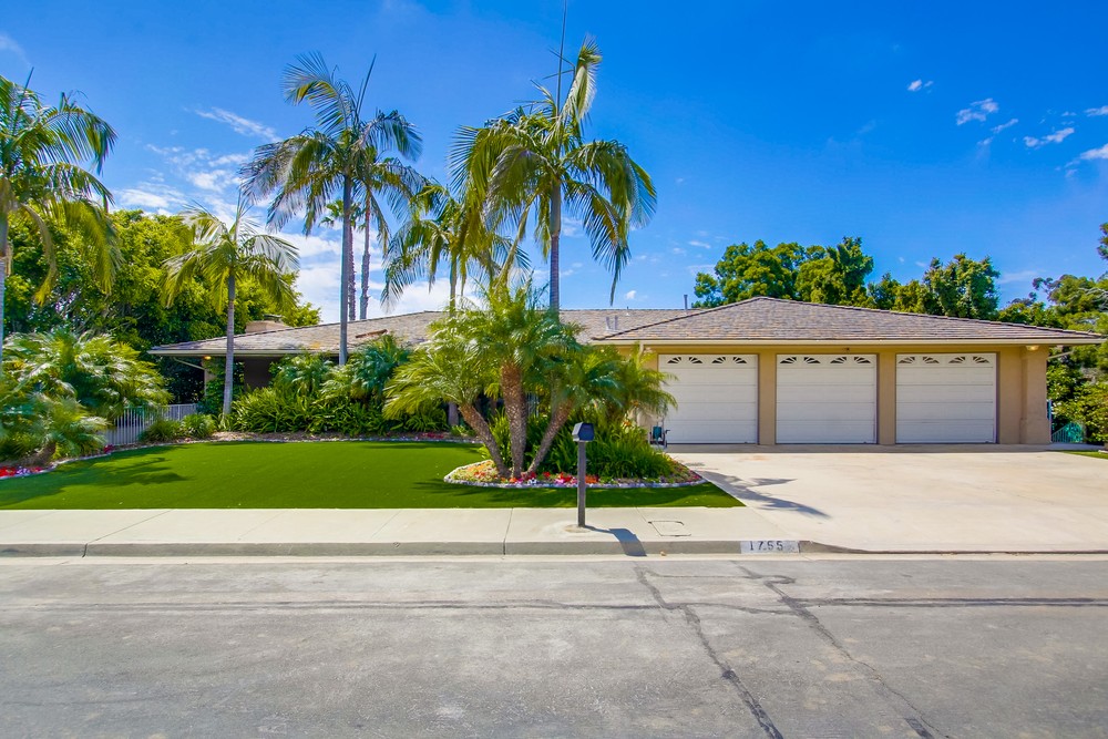 Virtual tour photo 3 of 87 for 1755 Archer St