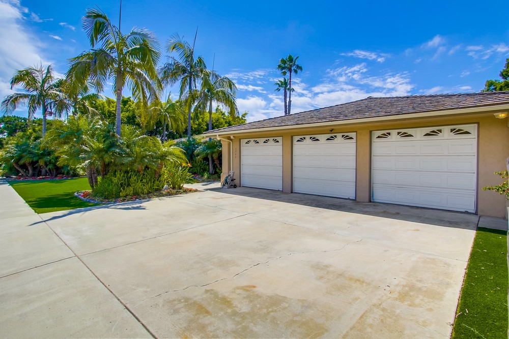 Virtual tour photo 6 of 87 for 1755 Archer St