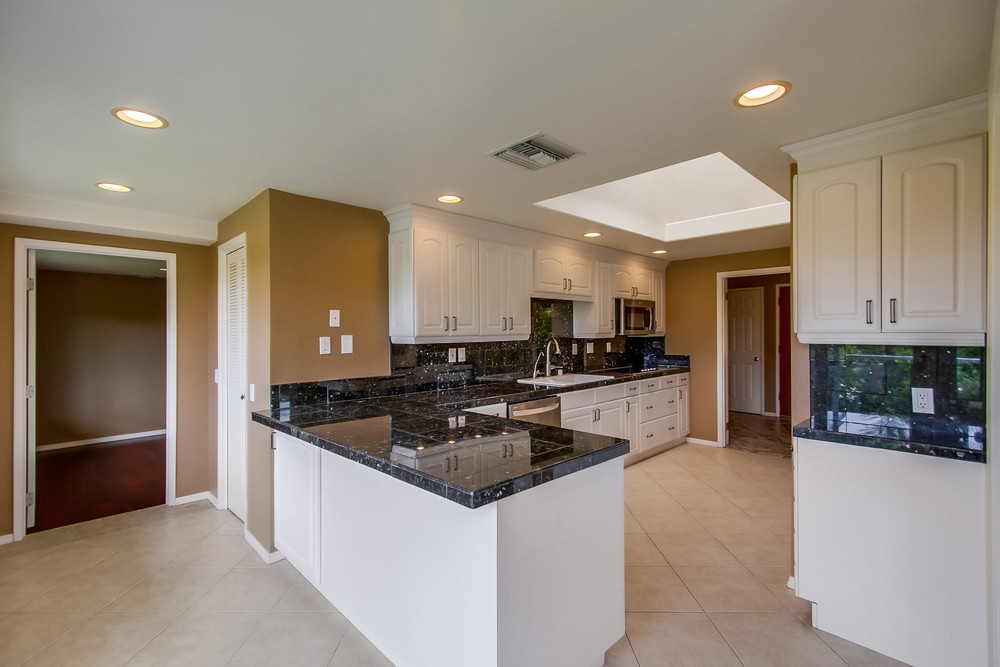 Virtual tour photo 25 of 87 for 1755 Archer St