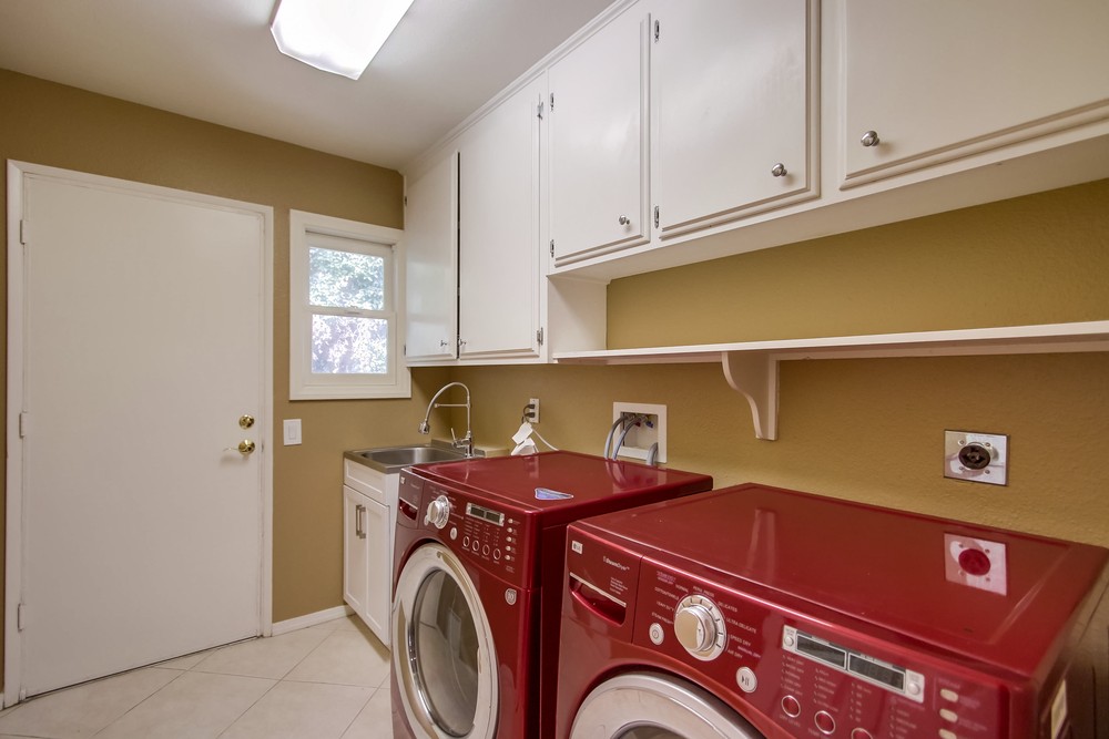 Virtual tour photo 67 of 87 for 1755 Archer St