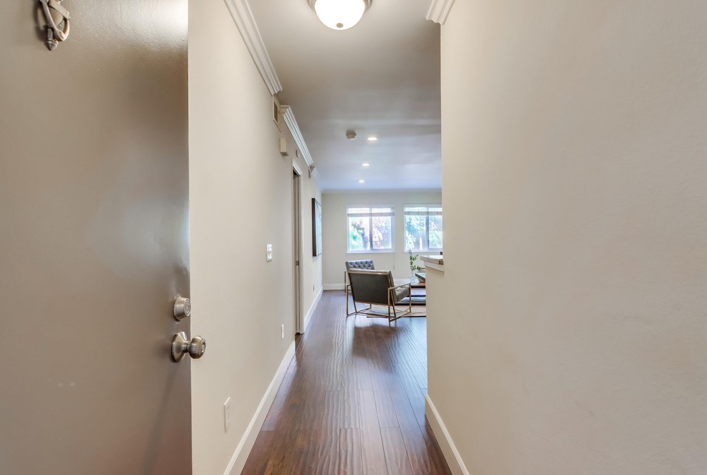 Virtual tour photo 6 of 29 for 1756 Essex St UNIT 105