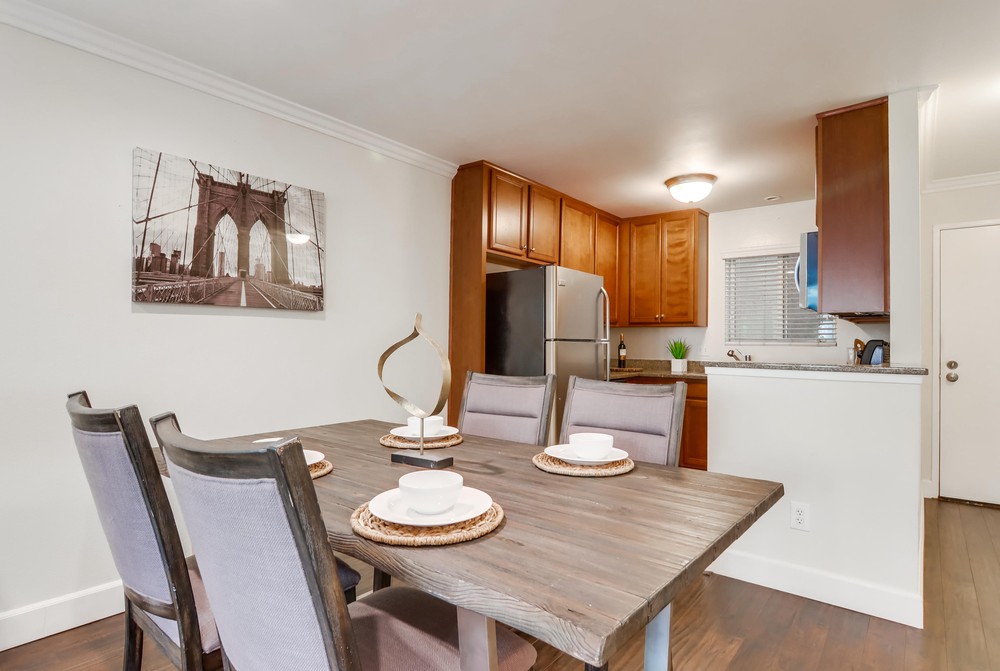 Virtual tour photo 15 of 29 for 1756 Essex St UNIT 105