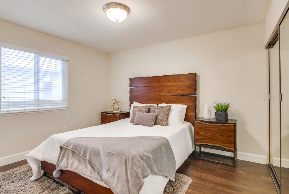 Virtual tour photo 20 of 29 for 1756 Essex St UNIT 105