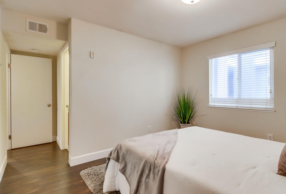 Virtual tour photo 21 of 29 for 1756 Essex St UNIT 105