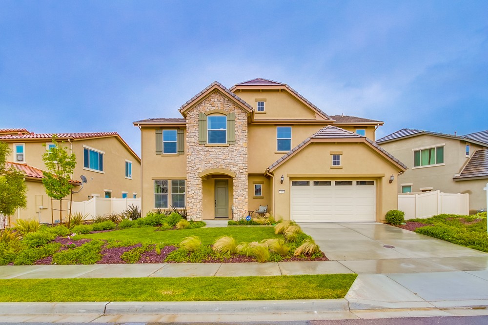 Virtual tour photo 1 of 40 for 17561 Teal Stone Court