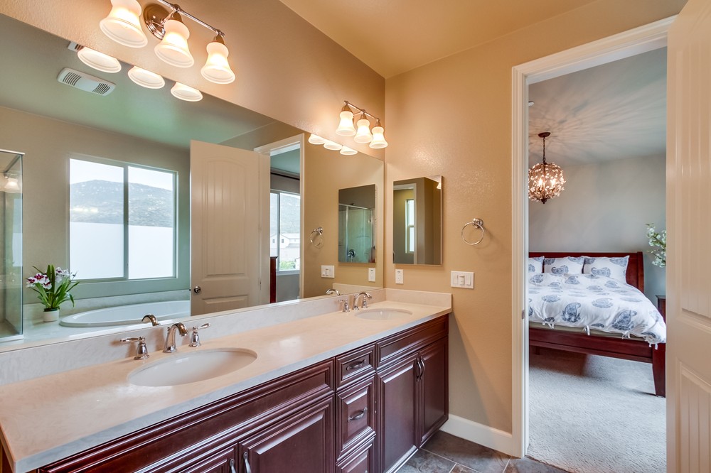 Virtual tour photo 24 of 40 for 17561 Teal Stone Court