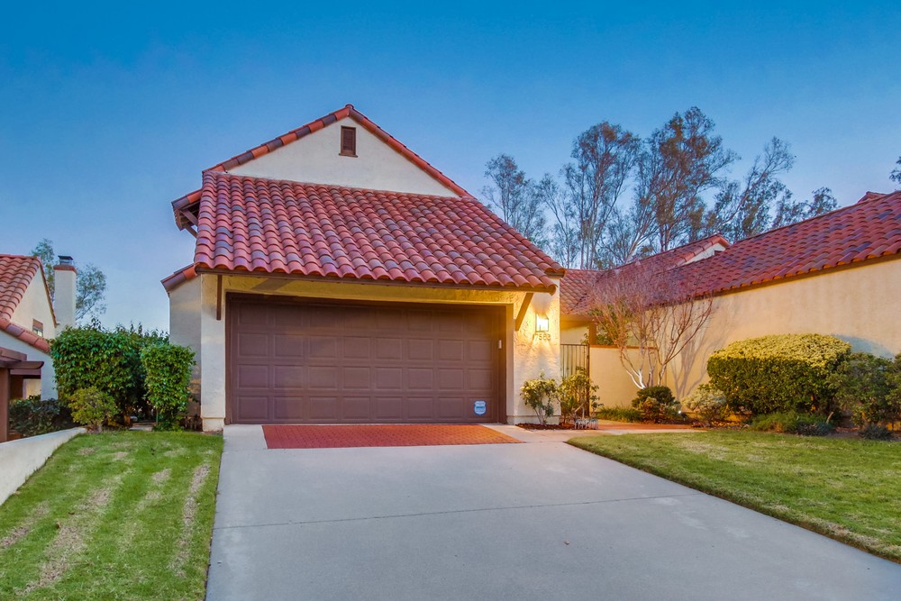 Virtual tour photo 4 of 78 for 17563 Devereux Rd