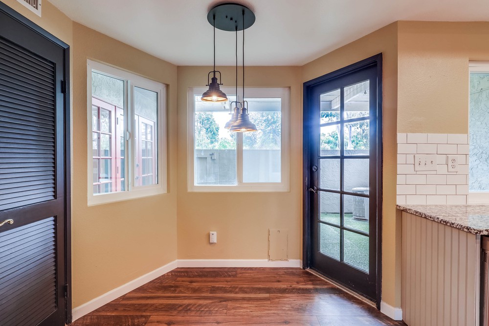 Virtual tour photo 16 of 40 for 17565 Fairlie Rd
