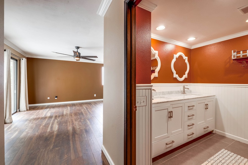 Virtual tour photo 26 of 40 for 17565 Fairlie Rd