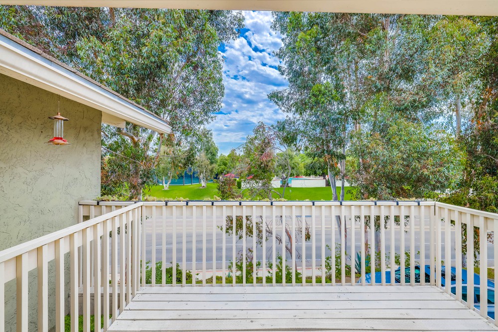 Virtual tour photo 30 of 40 for 17565 Fairlie Rd