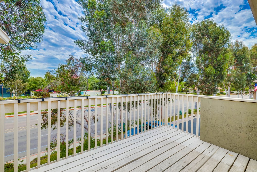 Virtual tour photo 31 of 40 for 17565 Fairlie Rd