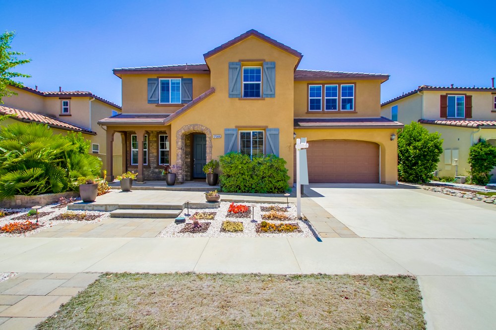 Virtual tour photo 1 of 75 for 17566 Black Granite Dr