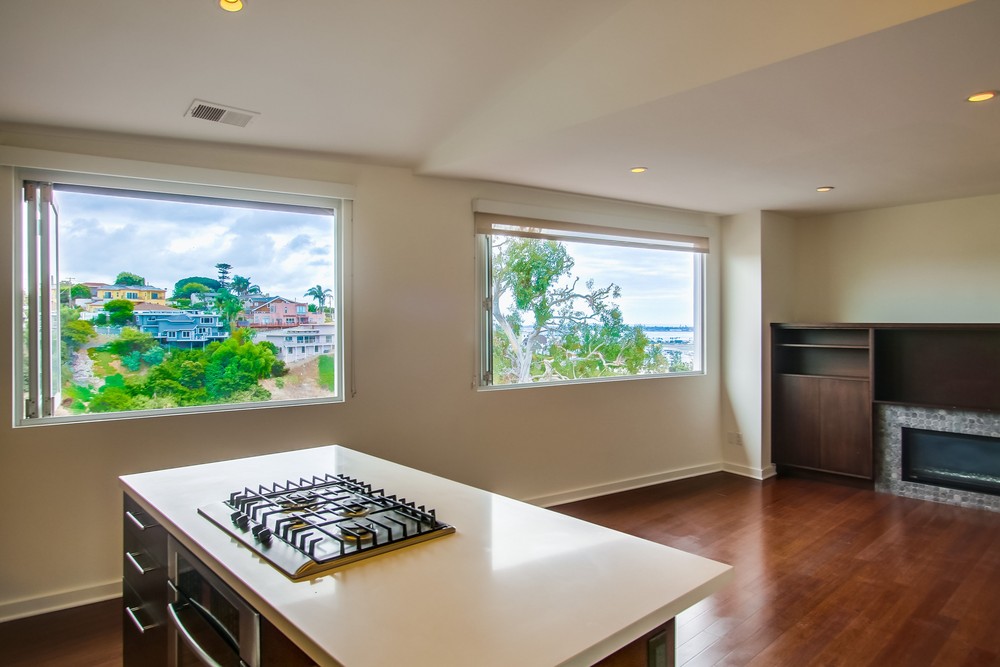 Virtual tour photo 18 of 88 for 1758 Neale St